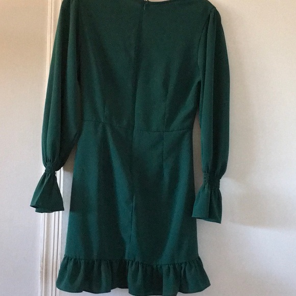 Worn once medium green mini ruffle dress - Picture 4 of 5